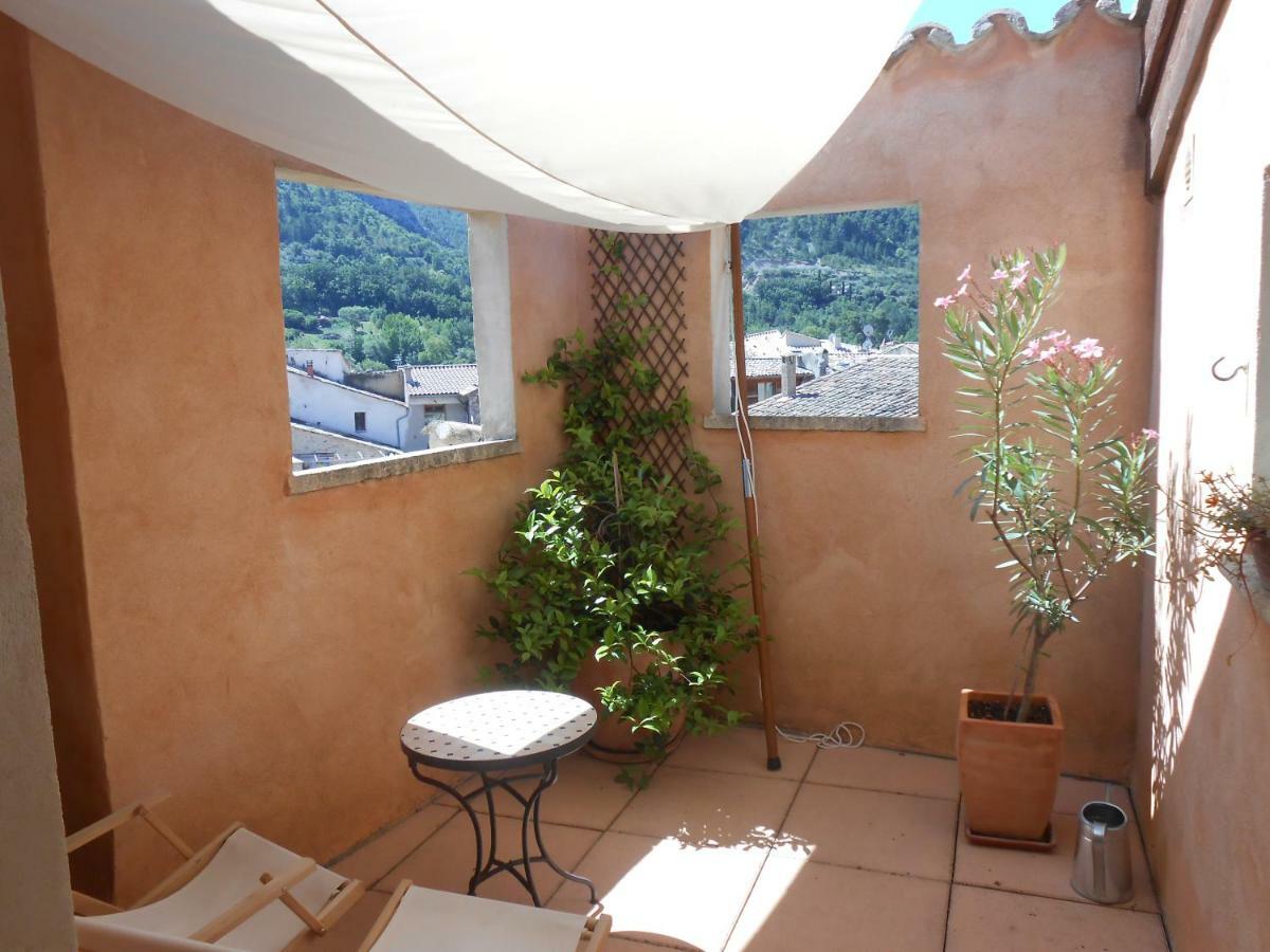 La Maison derrière la Fontaine Buis-les-Baronnies Extérieur photo