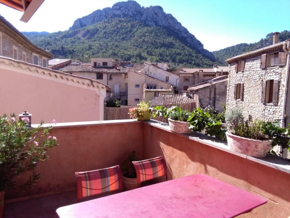 La Maison derrière la Fontaine Buis-les-Baronnies Extérieur photo