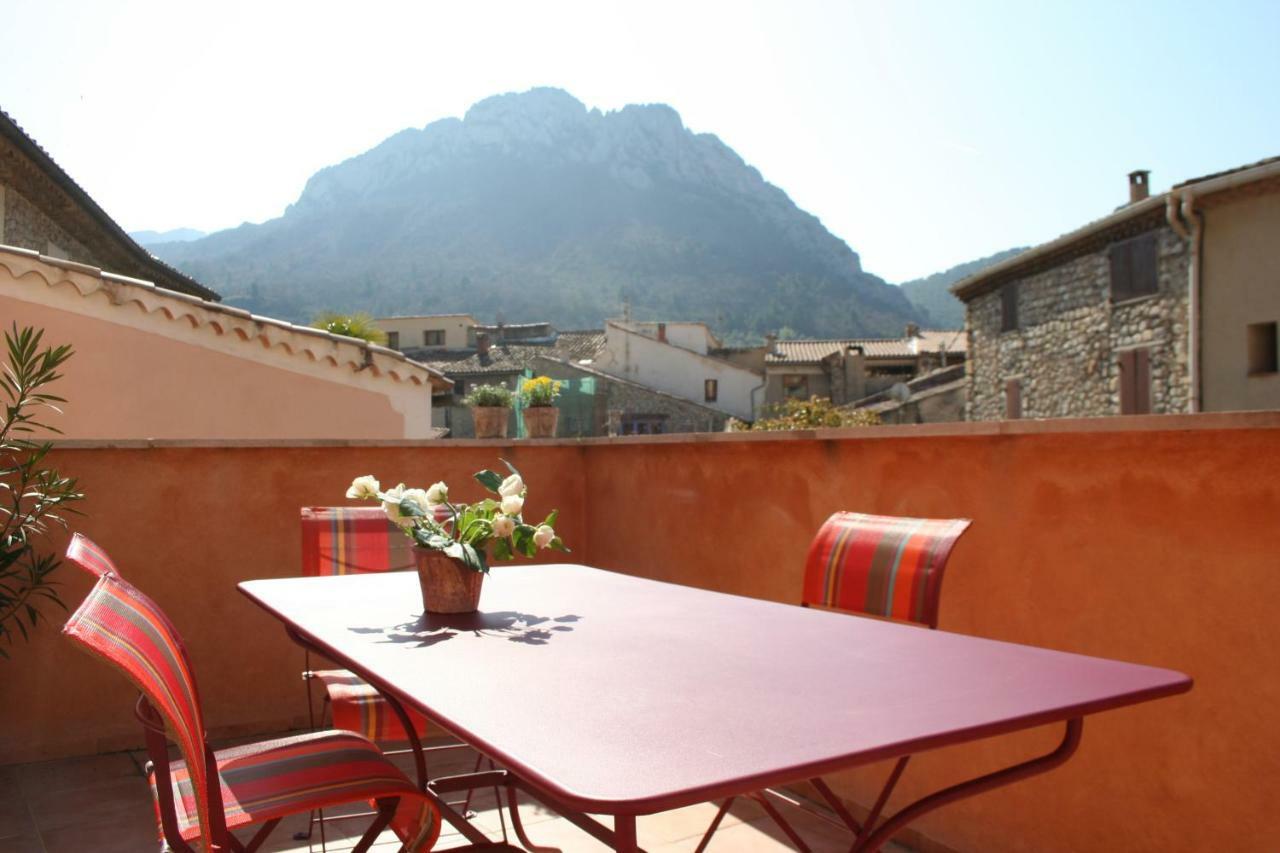 La Maison derrière la Fontaine Buis-les-Baronnies Extérieur photo